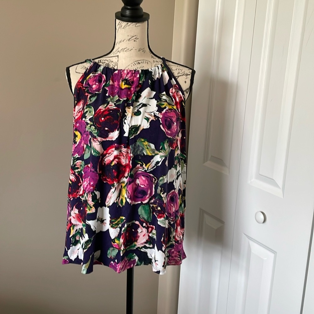 EUC Women’s Loveapella Floral Halter tank in size 1X​